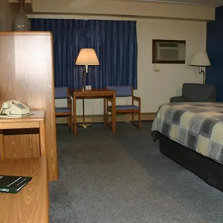 Chanhassen Inn
